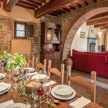 Giulia Tuoro sul Trasimeno